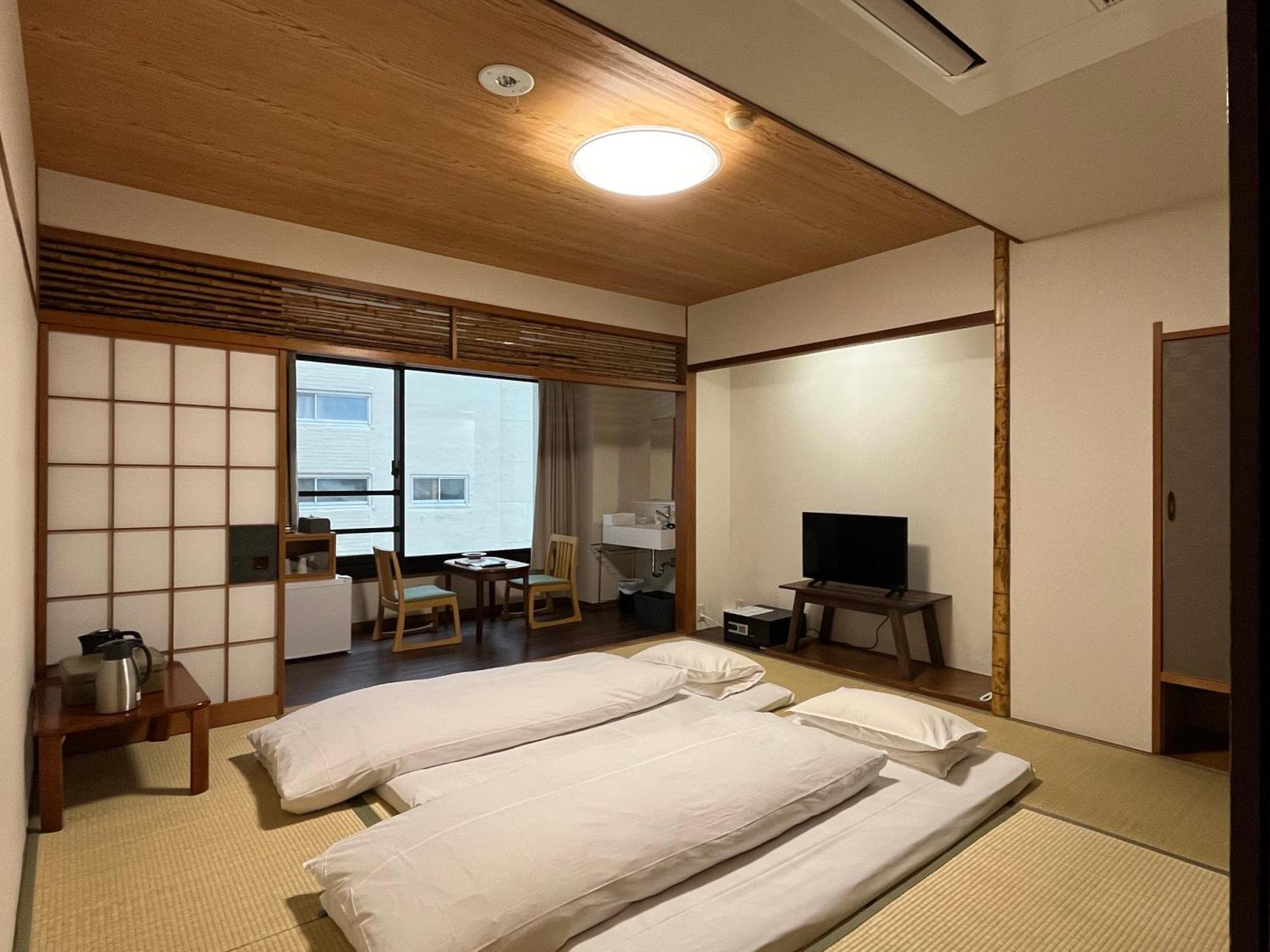 Kameya Rakan Ito  Zimmer foto