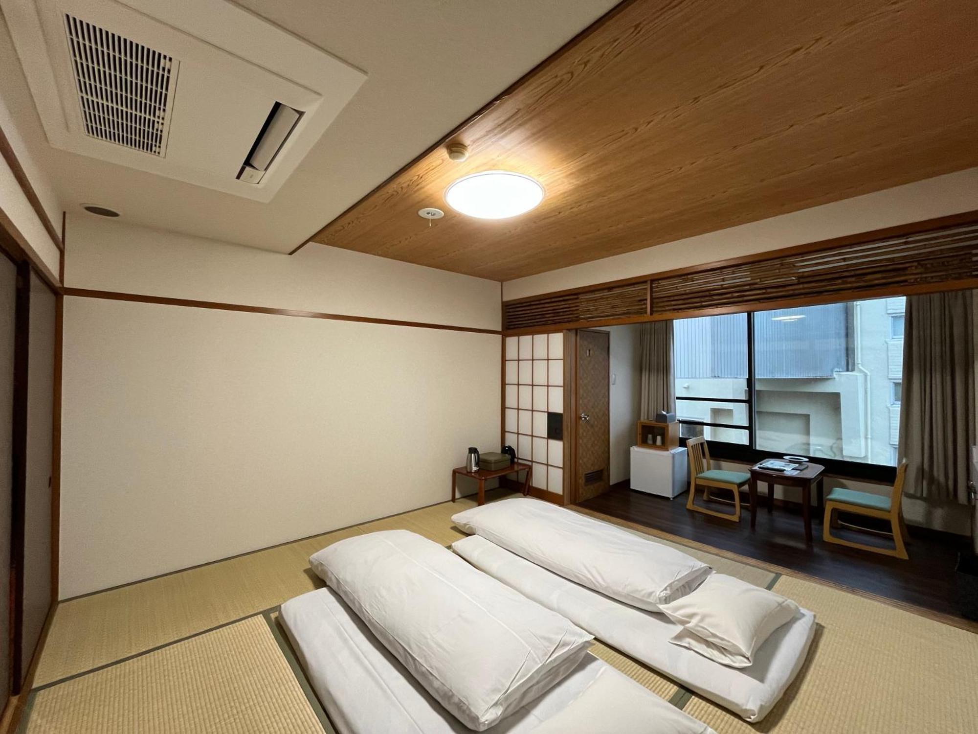 Kameya Rakan Ito  Zimmer foto