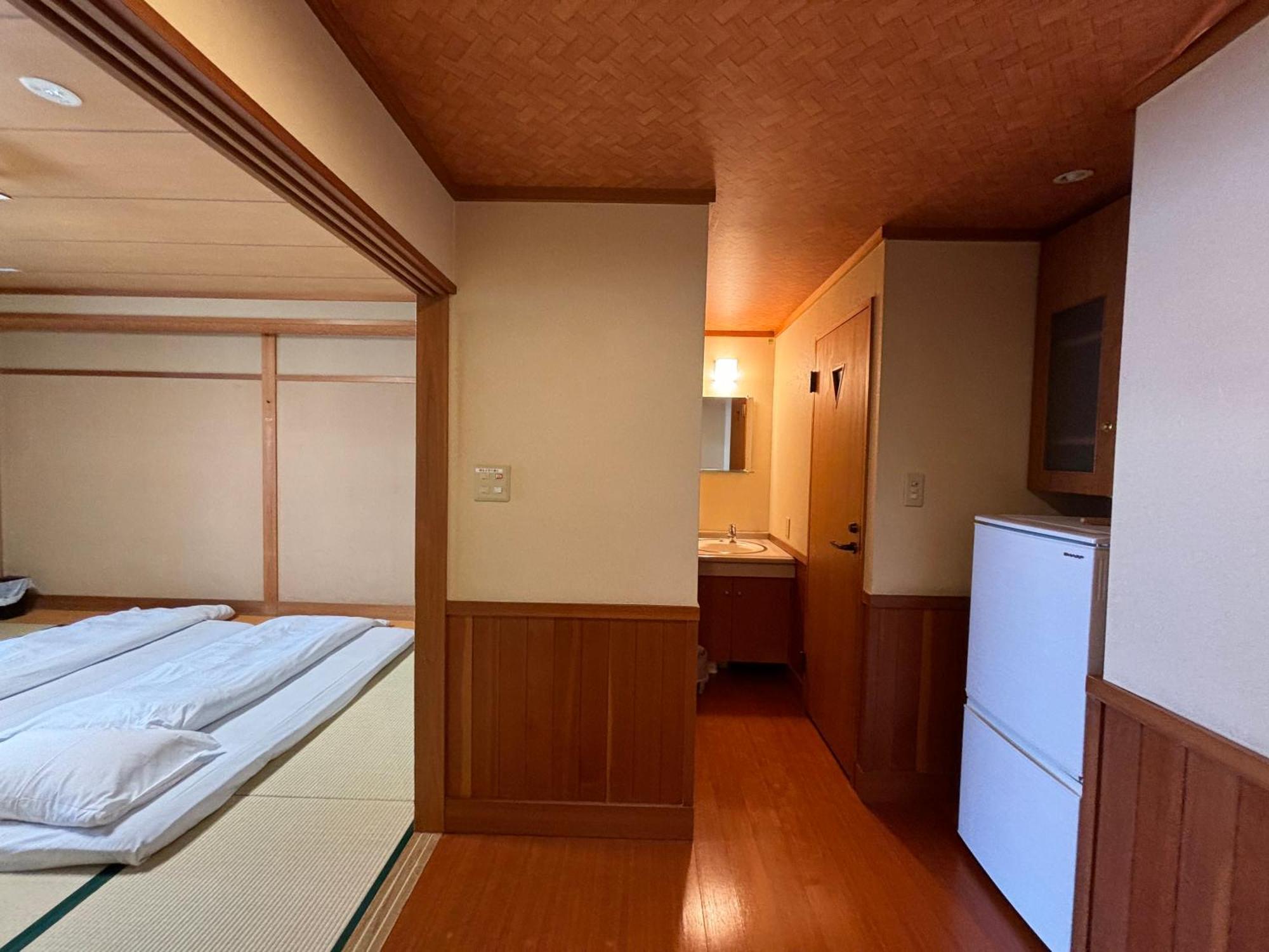 Kameya Rakan Ito  Zimmer foto